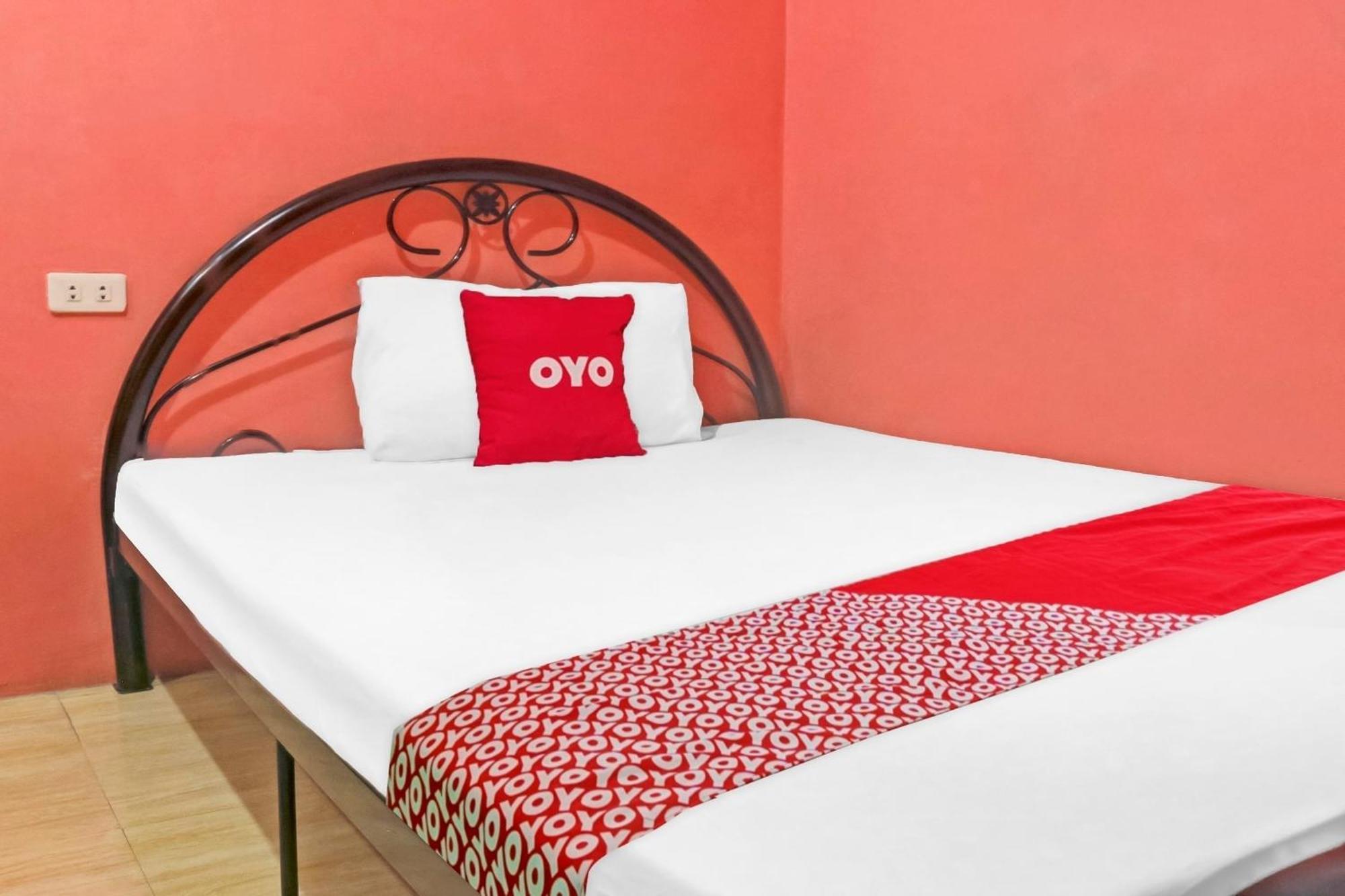 OYO 868 Solanos Transient House Pasay Exterior foto