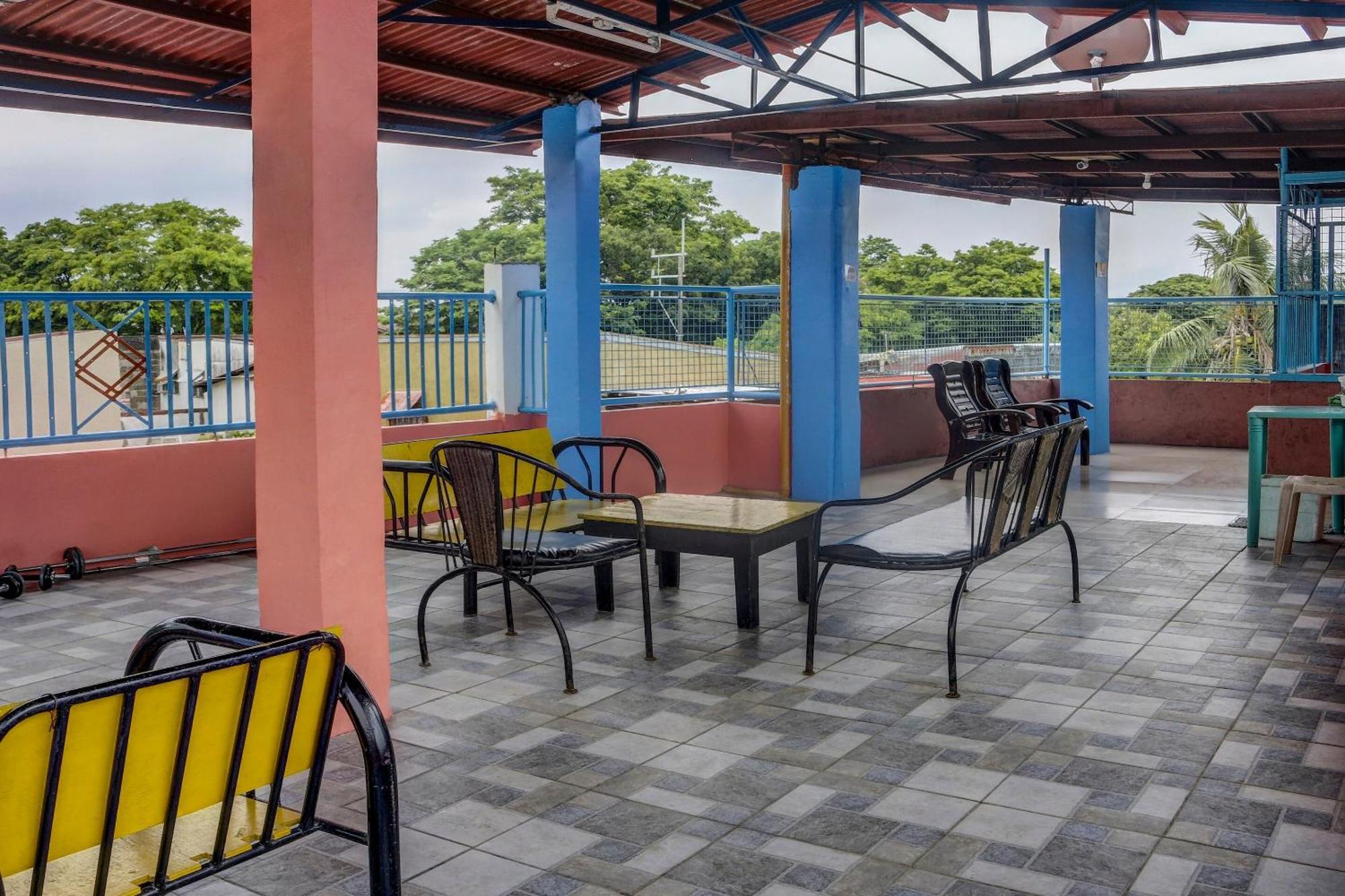 OYO 868 Solanos Transient House Pasay Exterior foto